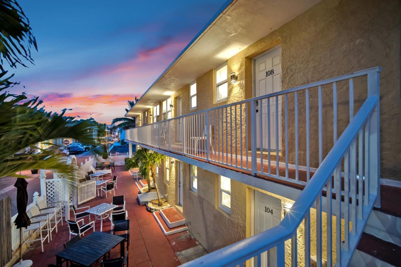 Laguna Blu Beach Hollywood Exteriör bild